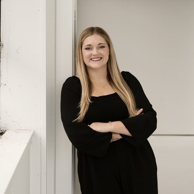 Lisa C. Schmidle