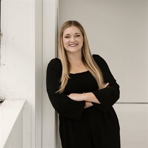 Lisa C. Schmidle